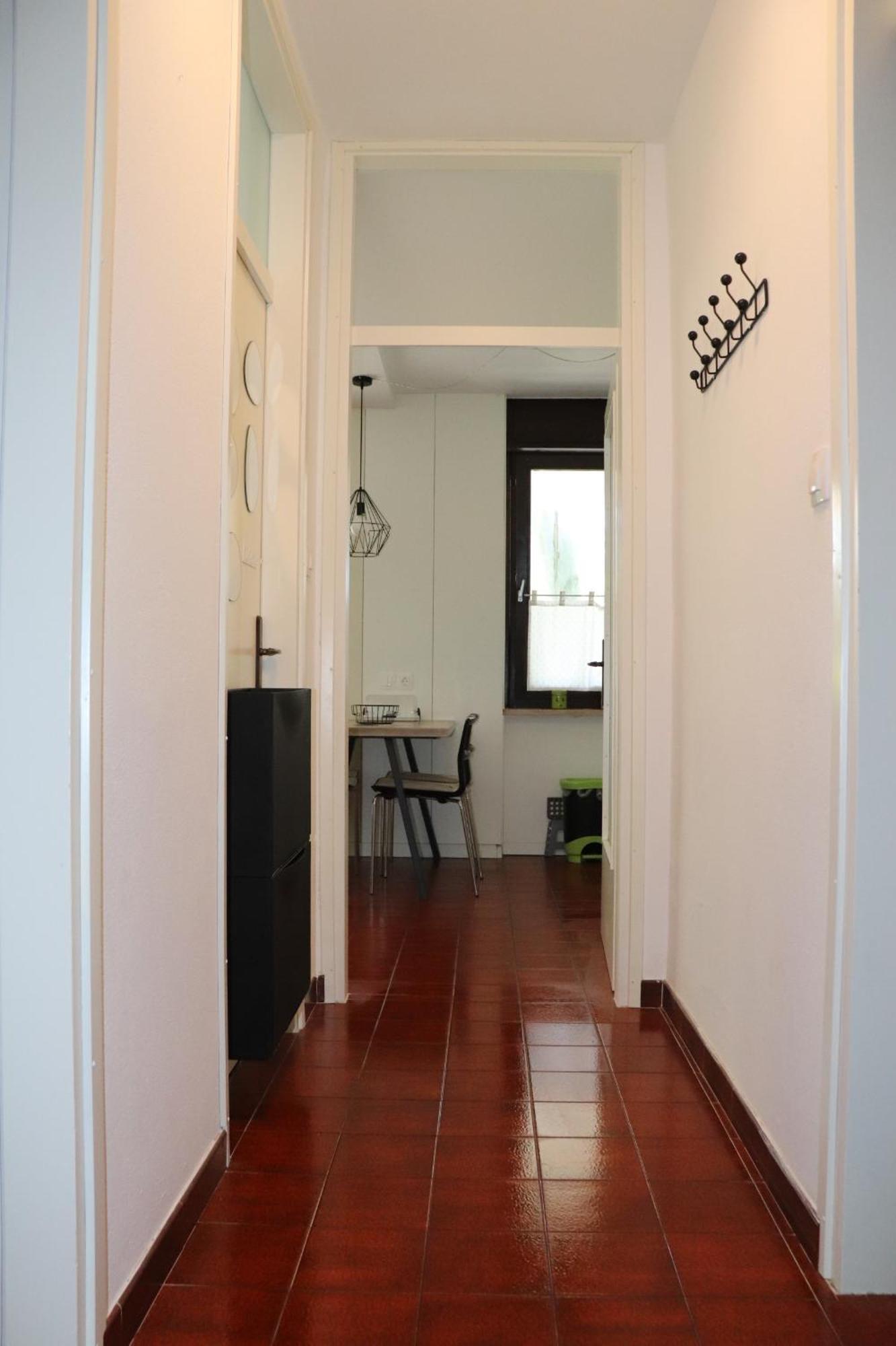 Apartments Zvezdica*** With Garden ซัมบราทิยา ภายนอก รูปภาพ